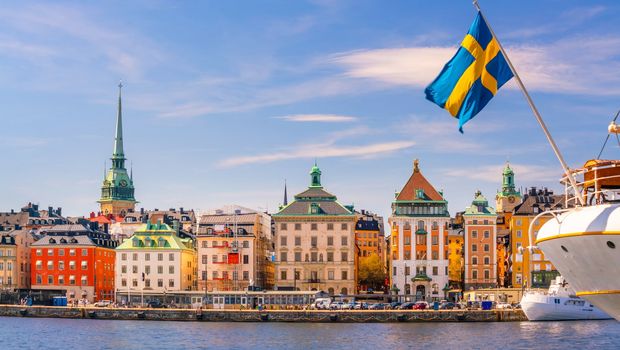 Stockholm mit Schwedenflagge