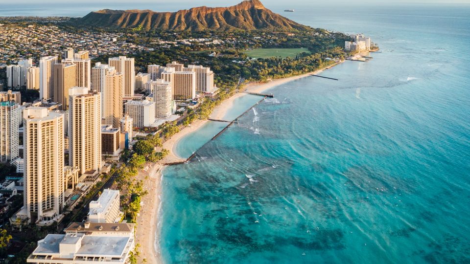 Waikiki Beach mit Diamond Head