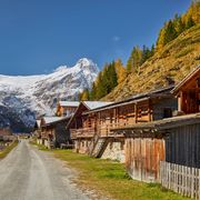 Innergschlöß in Osttirol ©Rainer Mirau, AdobeStock Innergschlöß in Osttirol