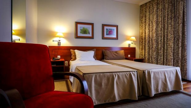 Zimmerbeispiel Hotel Camoes