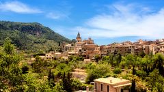 Mallorca - Blick auf Valldemossa