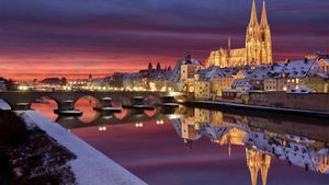 Sonnenuntergang Regensburg im Winter