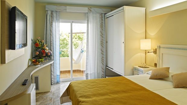 Zimmerbeispiel Hotel Bahia del Sol