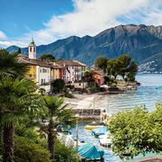 Kleiner Hafen am Lago Maggiore 