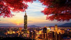 Blick auf Taipeh mit 101 Tower