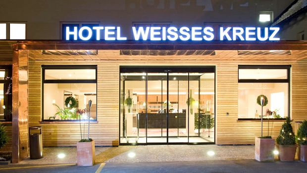 Eingang Hotel Weisses Kreuz