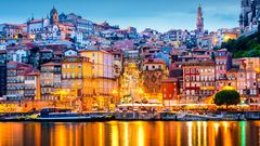 Altstadt von Porto mit Douro