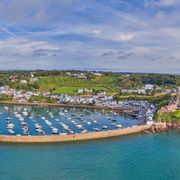 Hafen von Gorey und Mont Orgueil, Jersey