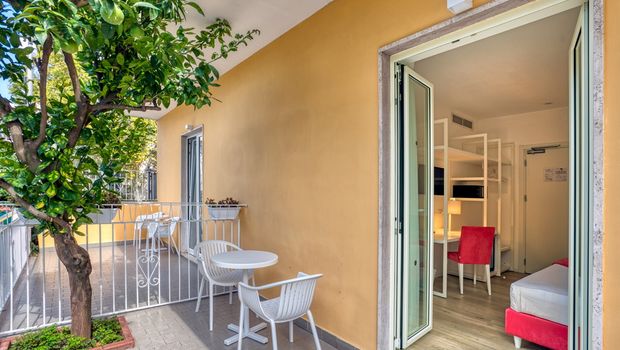 Zimmer mit großem Hotel im Hotel Isabella auf Sorrent in Italien