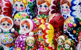 999_._Matrjoschkas__c__Mikhail_Olykainen_-_Fotolia.com