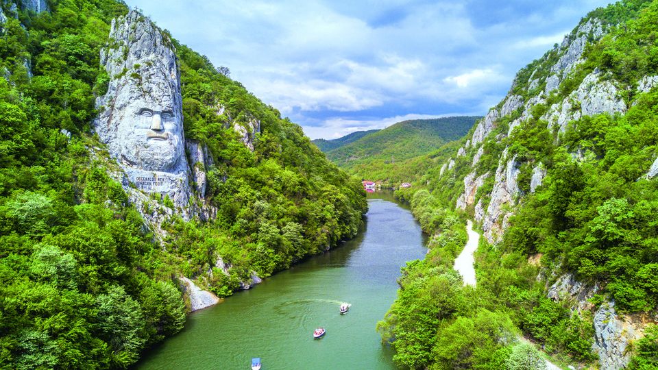 Felsskulptur Decebalus im Naturpark Eisernes Tor