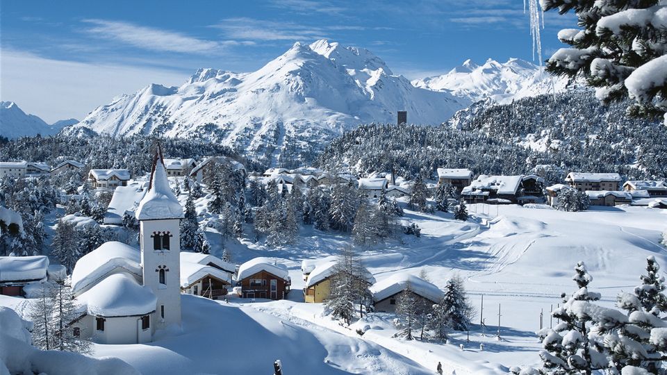 Winterpanorama bei St. Moritz