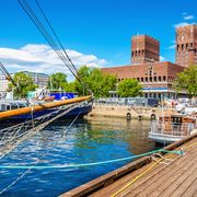 Oslo, Hafen und Rathaus