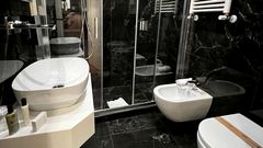 Hotel Dharma Boutique Rom Bad