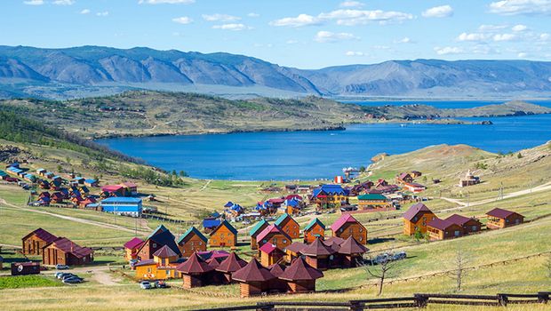 4048_._034_Kurkut_Bay_am_Baikalsee_c_Windofchange64_-_stock.adobe.com