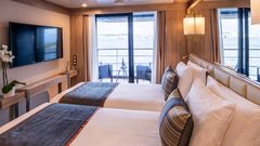 World Voyager Junior Suite © nicko cruises Schiffsreisen GmbH