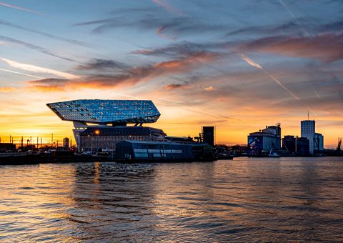 Antwerpen, Hafenverwaltung