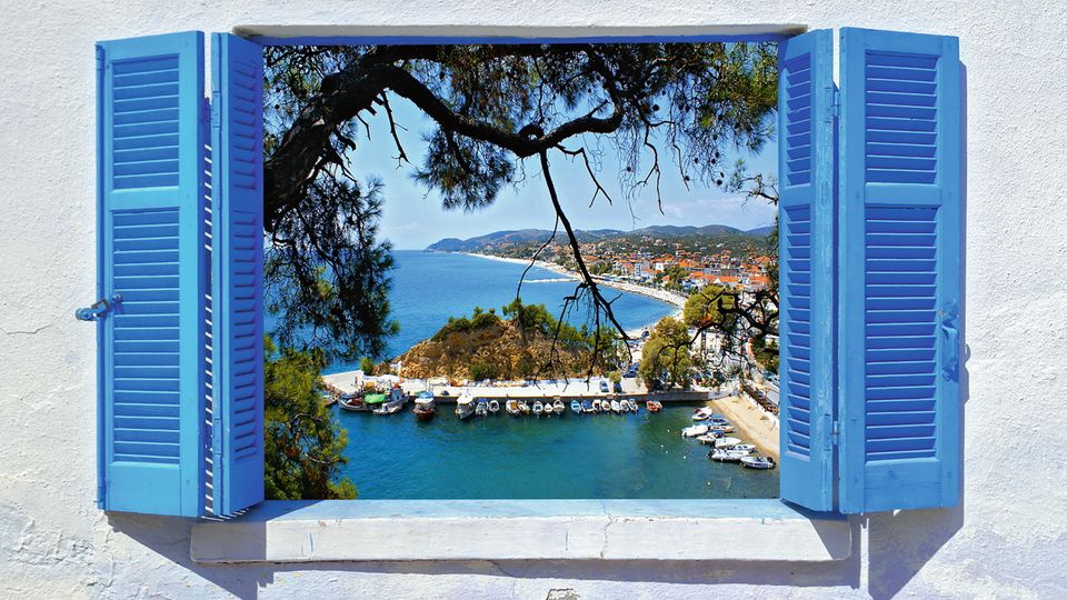 Fensterblick Insel Sithonia