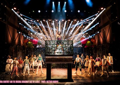 & Julia - Das Hit-Musical: Lorna Courtney und die Original Broadway Cast - (c)  Matthew Murphy