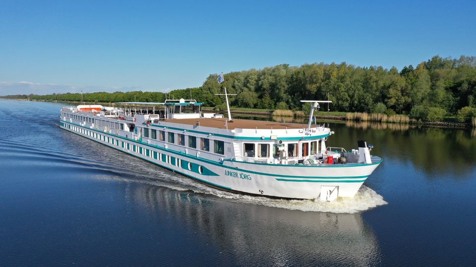 Junker Joerg auf dem Nord-Ostsee-Kanal