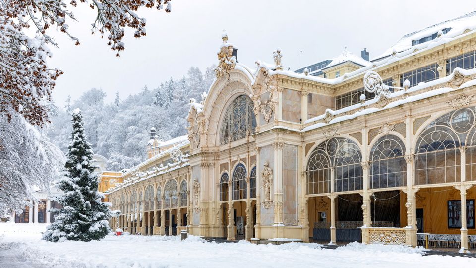 Marienbad, Kolonnade im Winter
