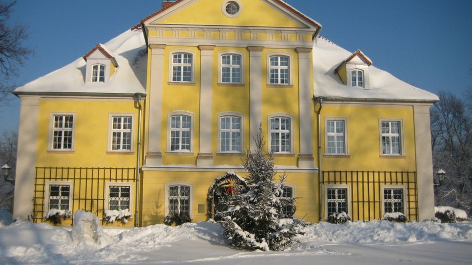 Schloss_Lomnitz