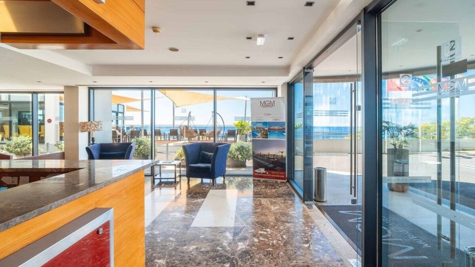 Lobby des Muthu Raga Madeira Hotel in Portugal ©Muthu Raga Madeira Hotel  Lobby des Muthu Raga Madeira Hotel in Portugal