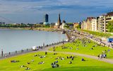 Duesseldorf Rheinpromenade