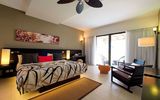 Zimmerbeispiel Hotel Maritim Crystals Beach Resort