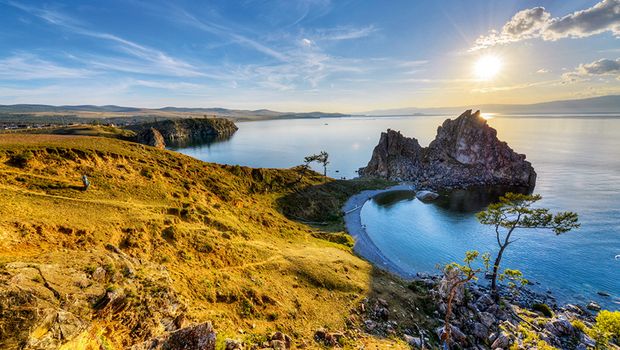 2623_._094_Baikalsee_mit_Insel_Olchon_c_