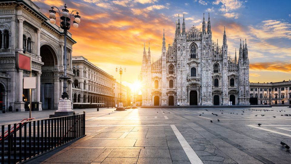 Mailänder Dom bei Sonnenaufgang