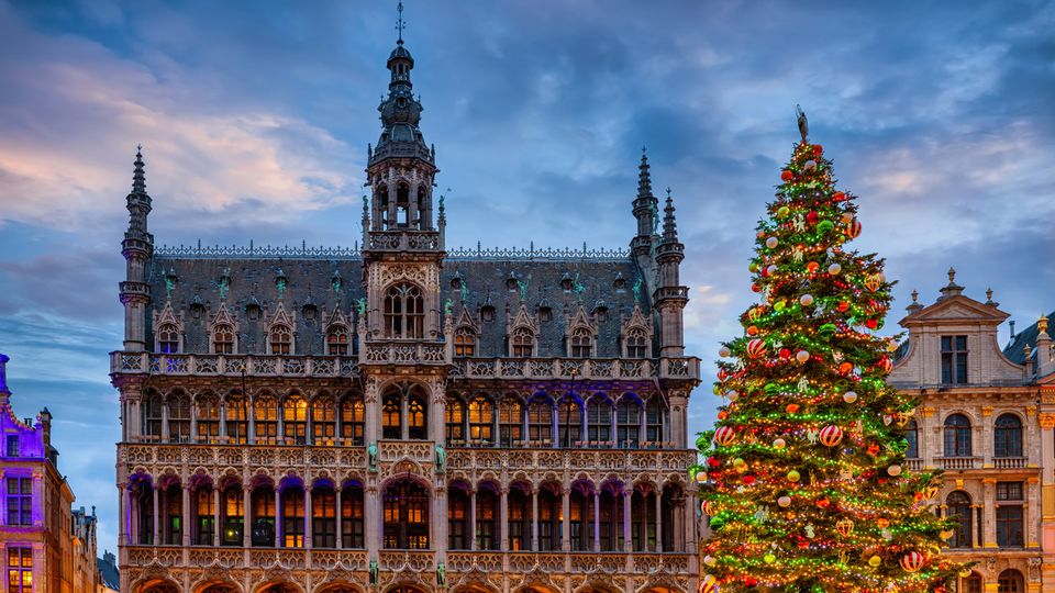 Brüssel, Weihnachtsbaum auf dem Grote Markt