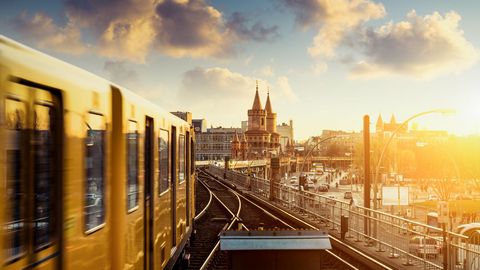 Goldene Stunde in Berlin bei einer Kurzreise mit sz-Reisen