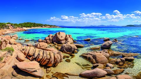 Wunderschönes Küstenpanorama an der Costa Smeralda
