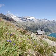 St. Valentins Kapelle, Eingebettet in die Landschaft im Zillergrund ©Tourismus Zillertal St. Valentins Kapelle, Eingebettet in die Landschaft im Zillergrund