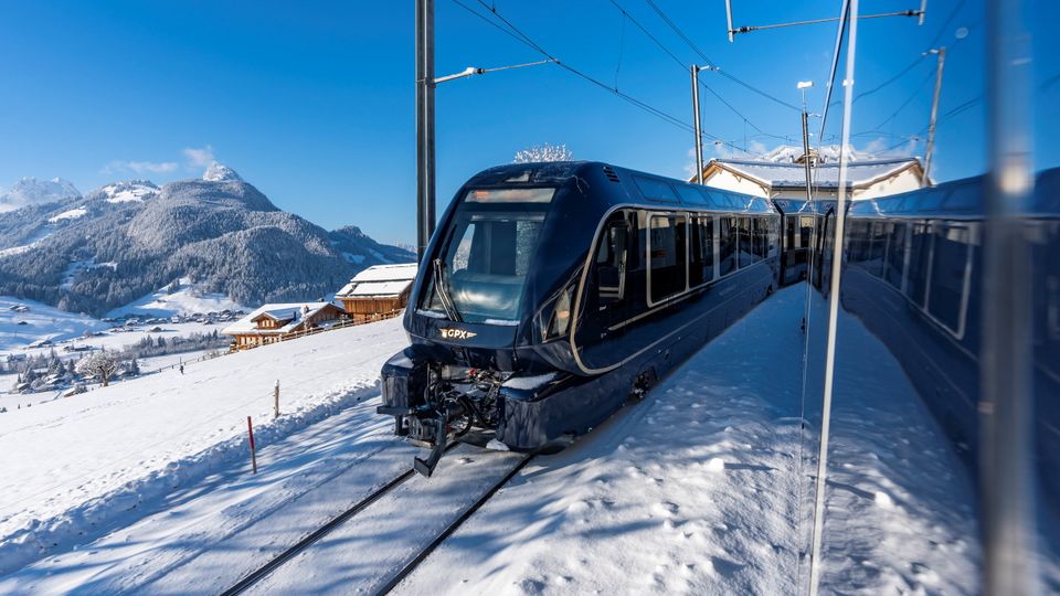 Golden_Pass_Express_(1)