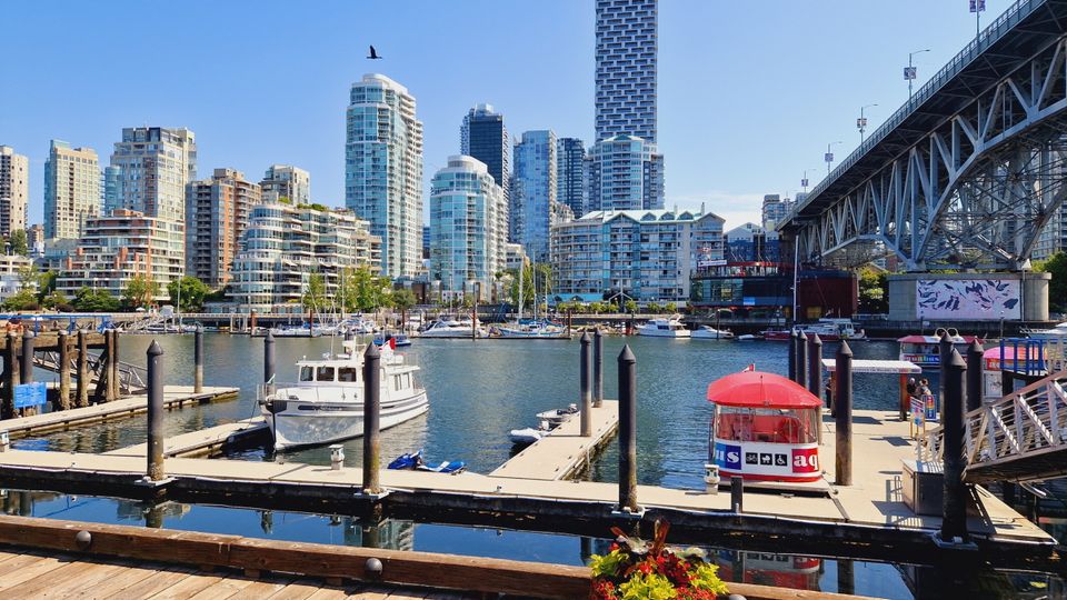 Blick von Granville Island auf Vancouver