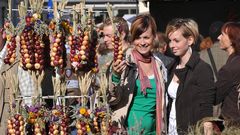 Zwiebelmarkt - Besucherinne