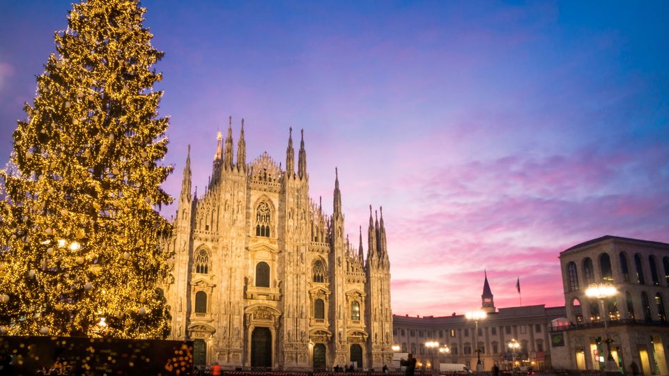 Domplatz in Mailand zu Weihnachten