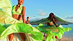 Tanz am Strand von Mauritius