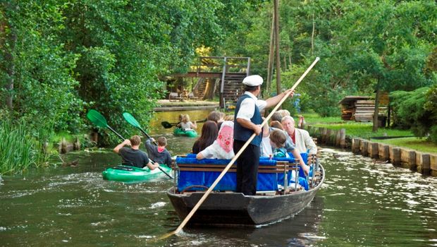 Idyllische Kahnfahrt durch Lehde -  Spreewald-Touristinformation Luebbenau eV, Silvano Procopius