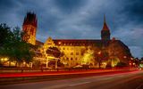 Rathaus Duisburg bei Nacht