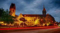 Rathaus Duisburg bei Nacht