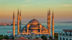 Blaue Moschee in Istanbul bei Sonnenuntergang ©Dario Bajurin - adobe stock Blaue Moschee in Istanbul bei Sonnenuntergang