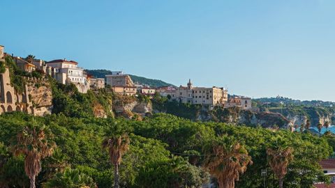 Tropea mit Blick auf das Tyrrhenische Meer