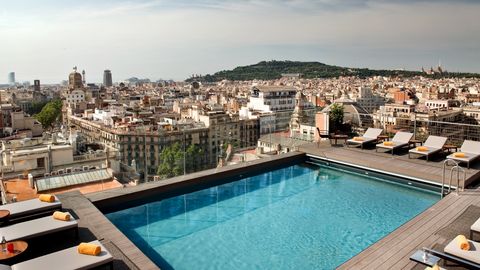  NH Collection Gran Hotel Calderon Dachpool