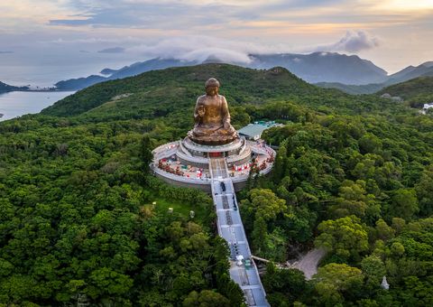 Tian Tan Buddha