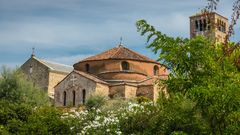Glockenturm und die Kathedrale von Santa Maria Assunta in Torcello