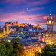 Edinburgh am Abend