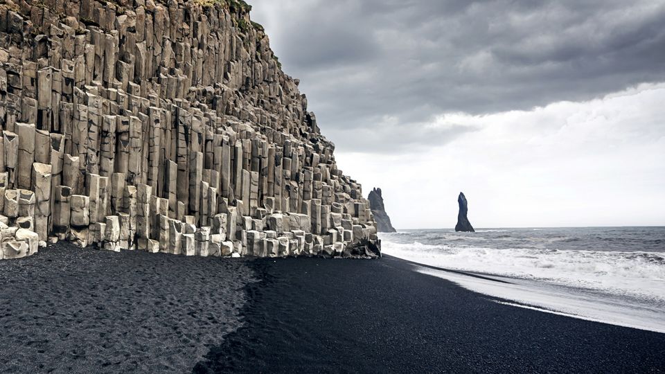 Schwarzer Strand in Island